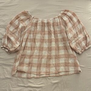 Universal Thread Plaid Off-Shoulder Blouse in Cream and Tan